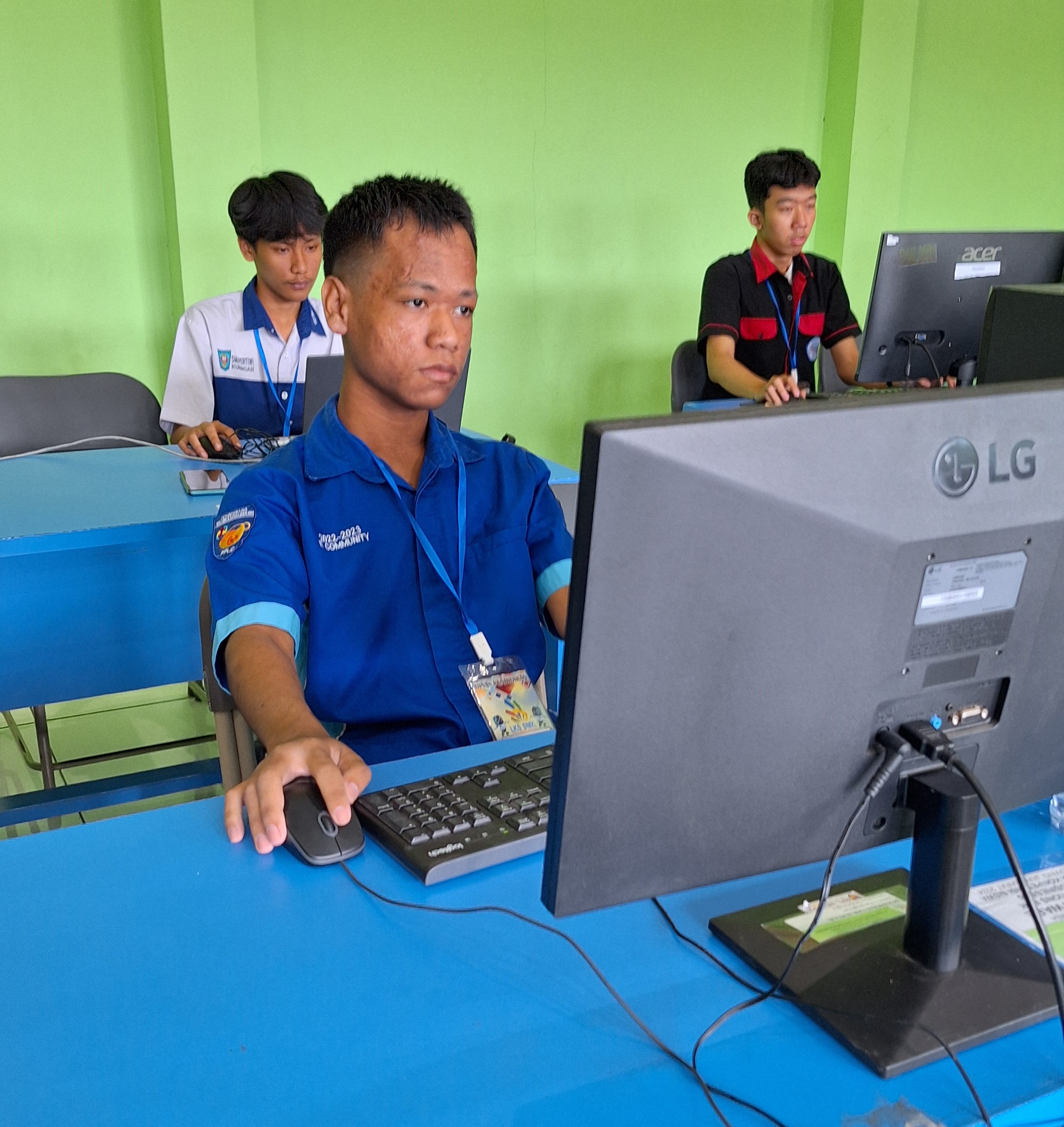 Lomba LKS IT Software Solutions For Business